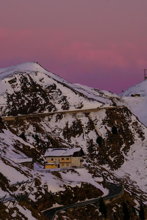 Enzianhuette Berggasthaus San Leonardo in Passiria Zewnętrze zdjęcie